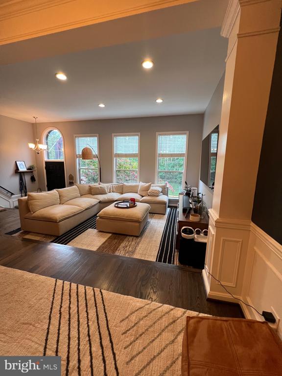 47667 SANDBANK SQUARE
