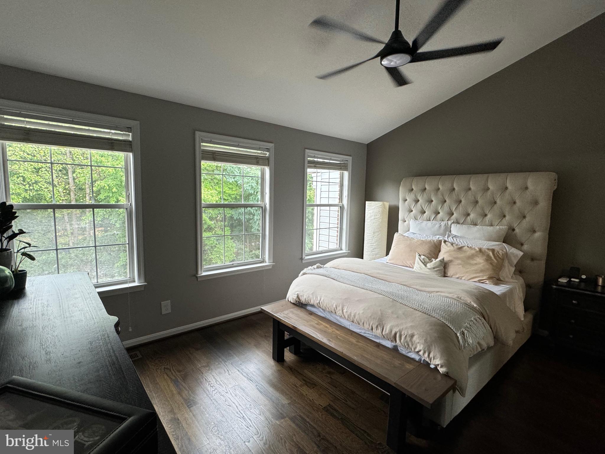 47667 SANDBANK SQUARE