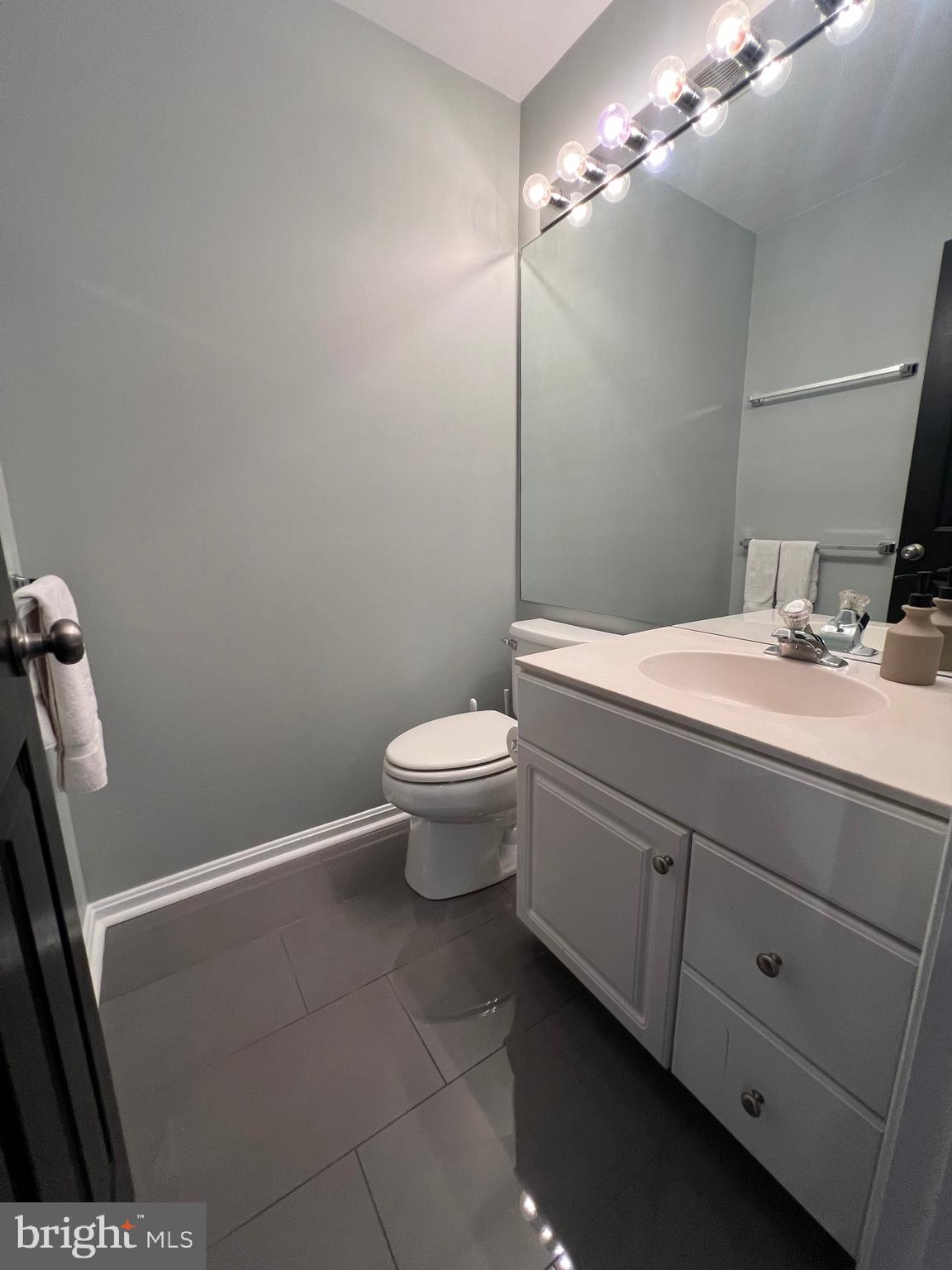 47667 SANDBANK SQUARE