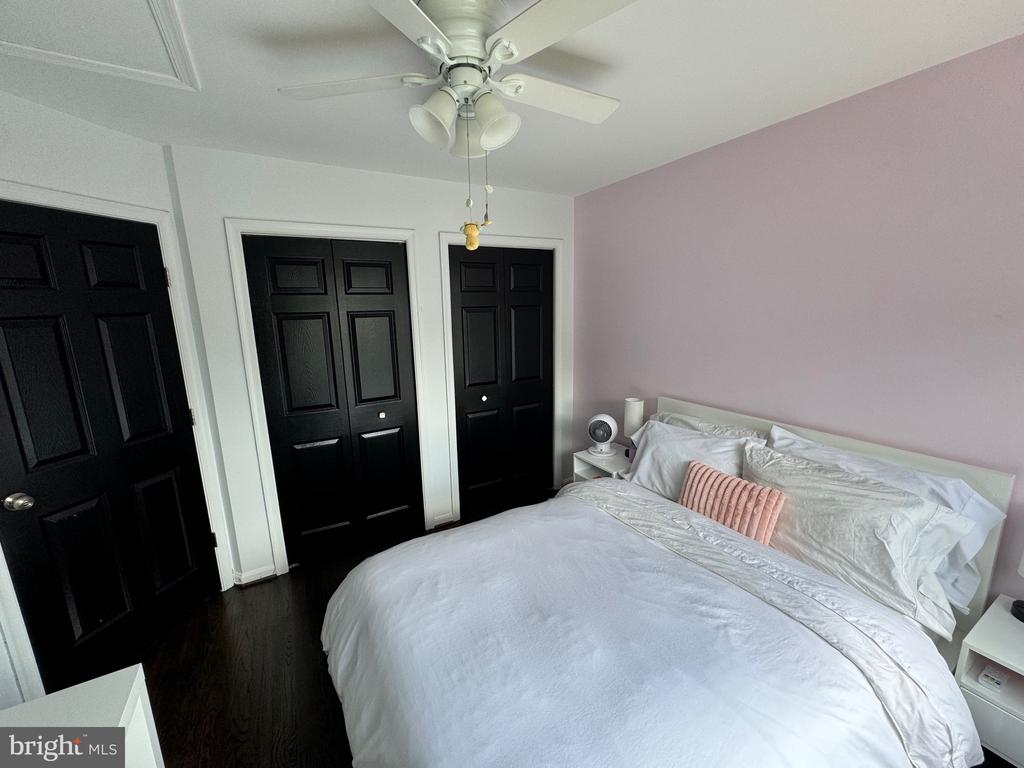 47667 SANDBANK SQUARE