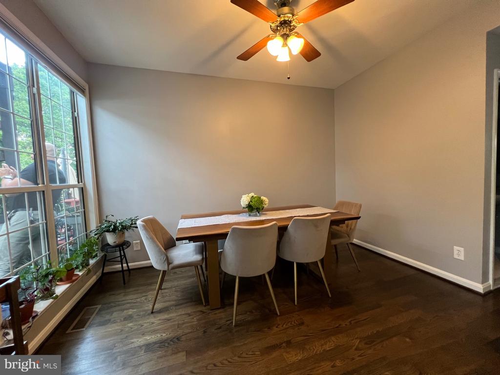 47667 SANDBANK SQUARE