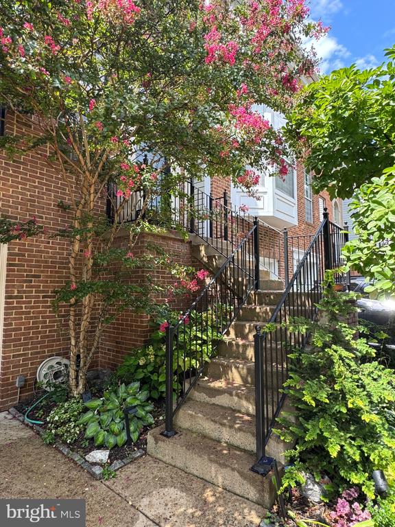 47667 SANDBANK SQUARE