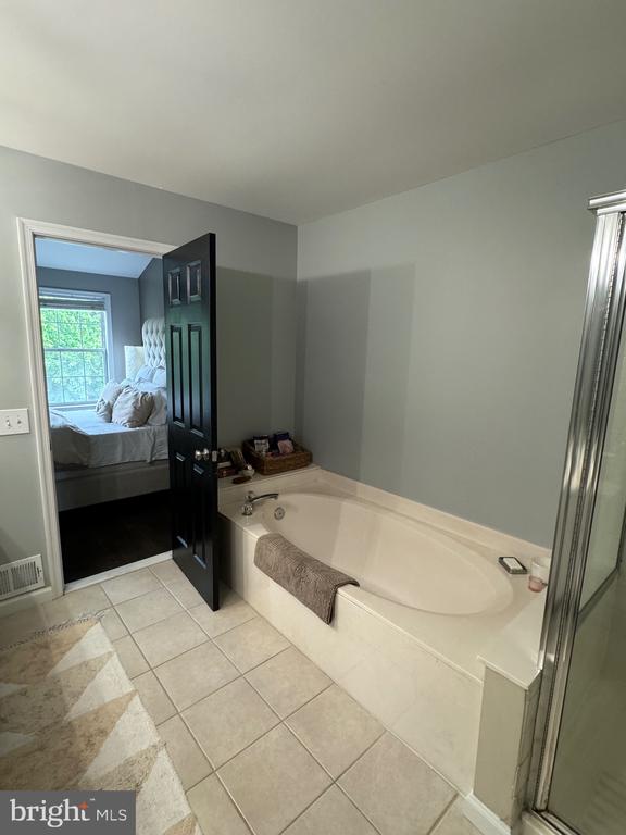 47667 SANDBANK SQUARE