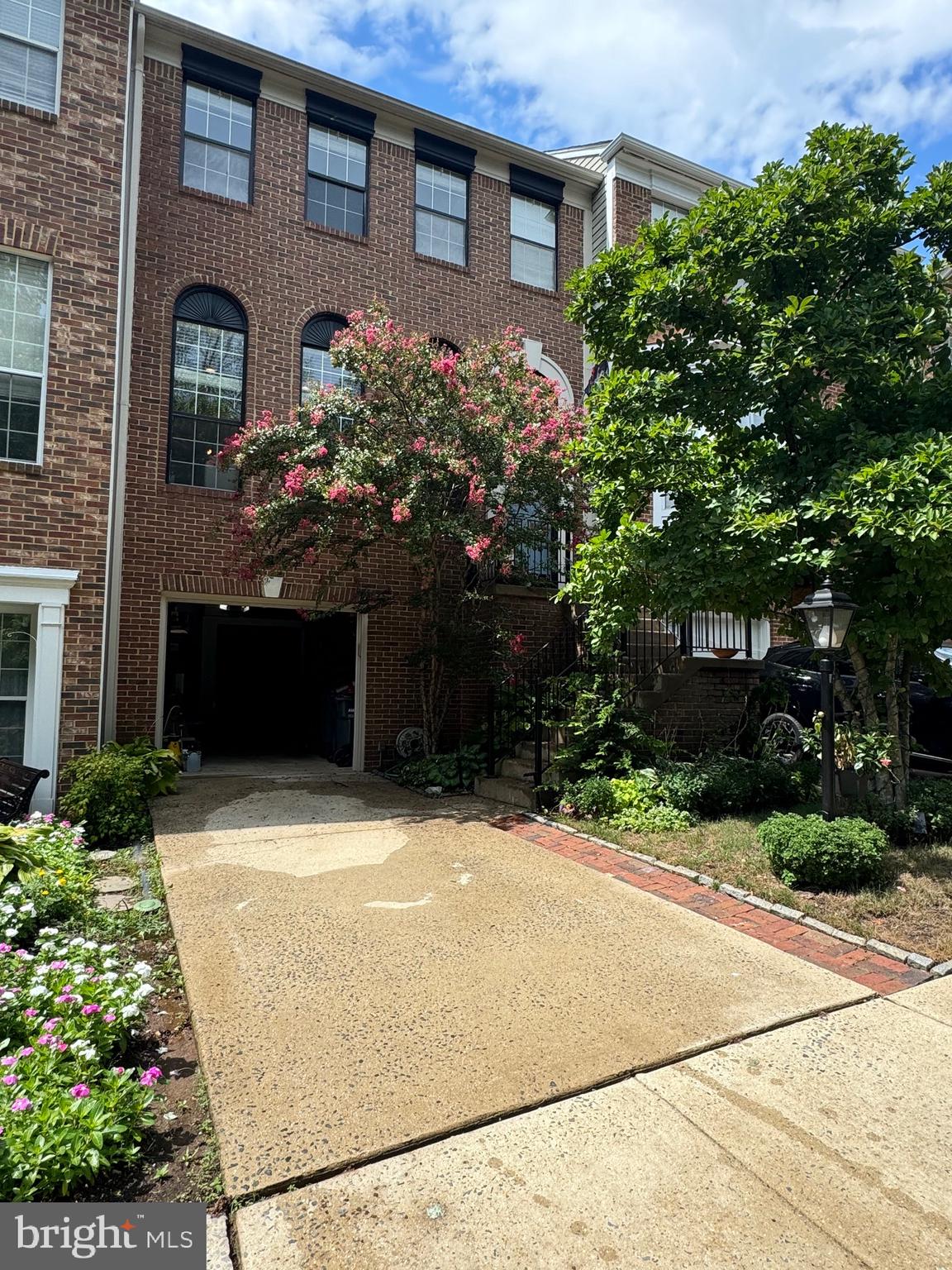 47667 SANDBANK SQUARE