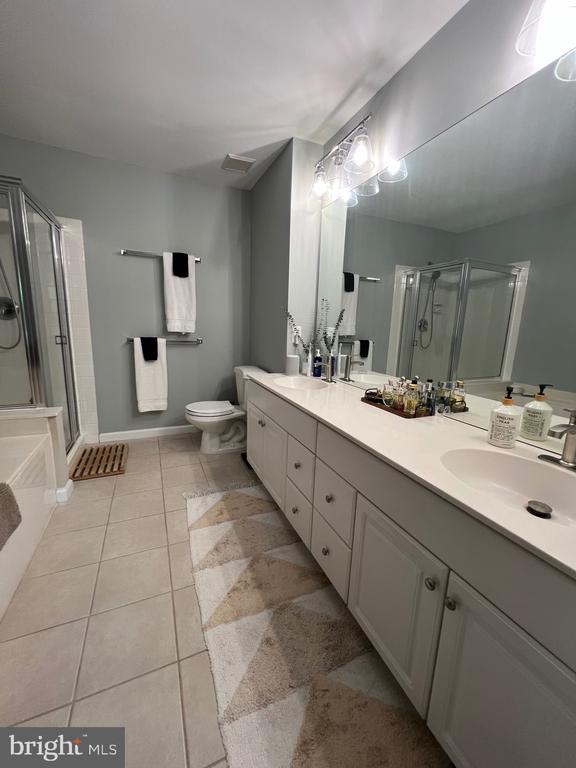 47667 SANDBANK SQUARE