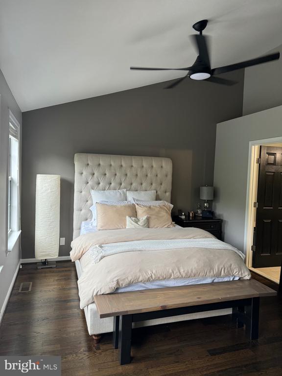 47667 SANDBANK SQUARE