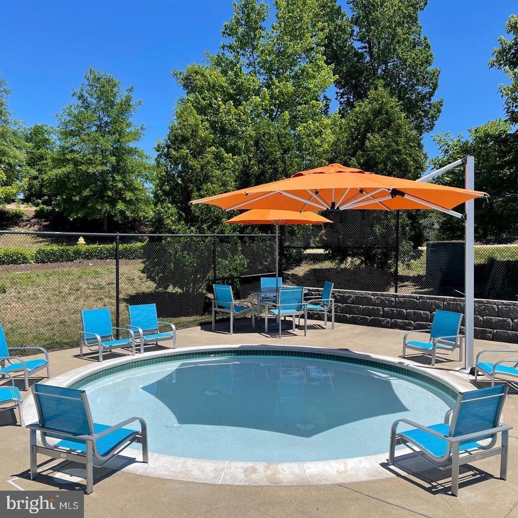 4436 POTOMAC HIGHLANDS CIRCLE