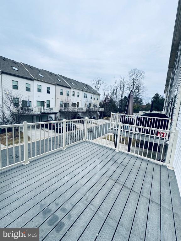 4436 POTOMAC HIGHLANDS CIRCLE