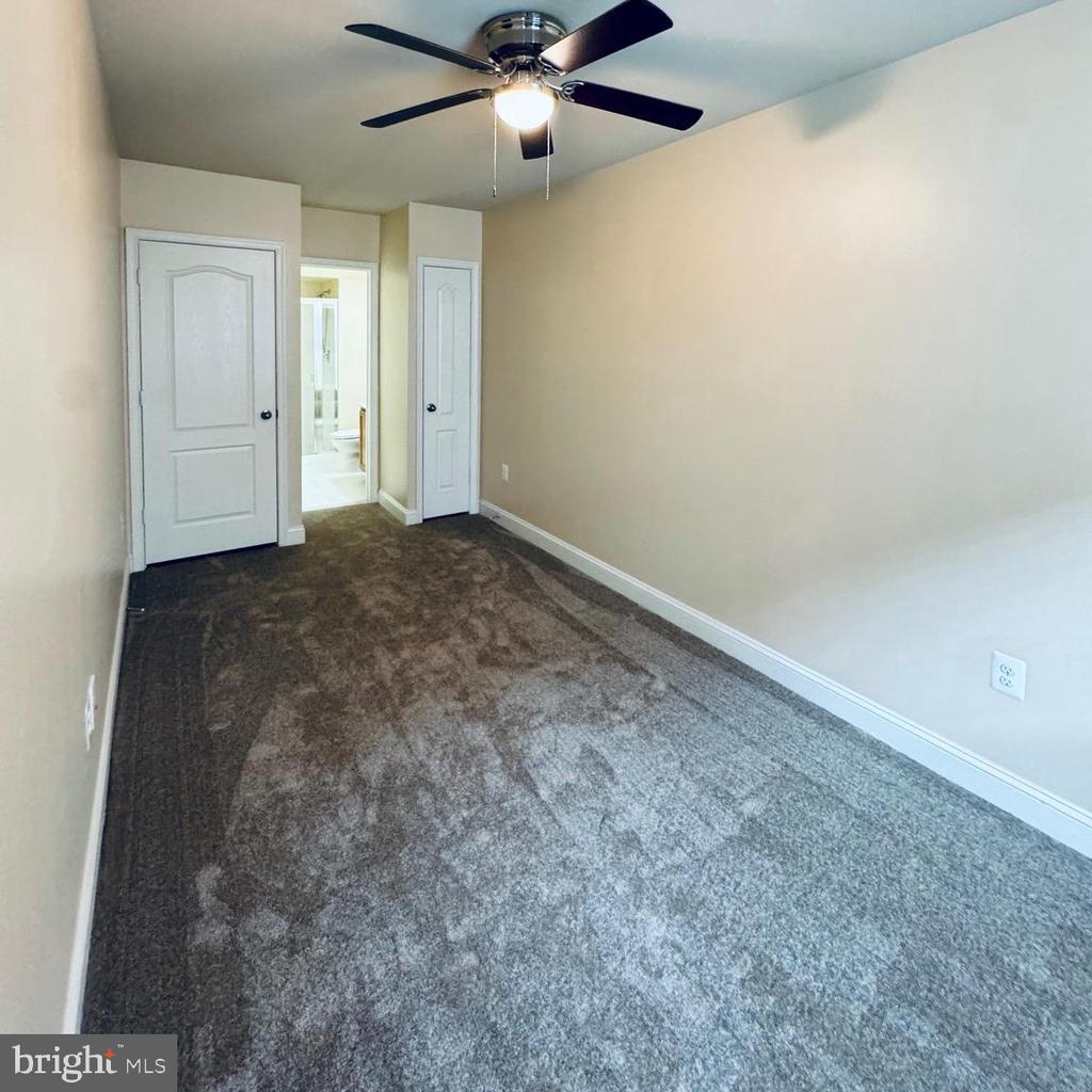 4436 POTOMAC HIGHLANDS CIRCLE