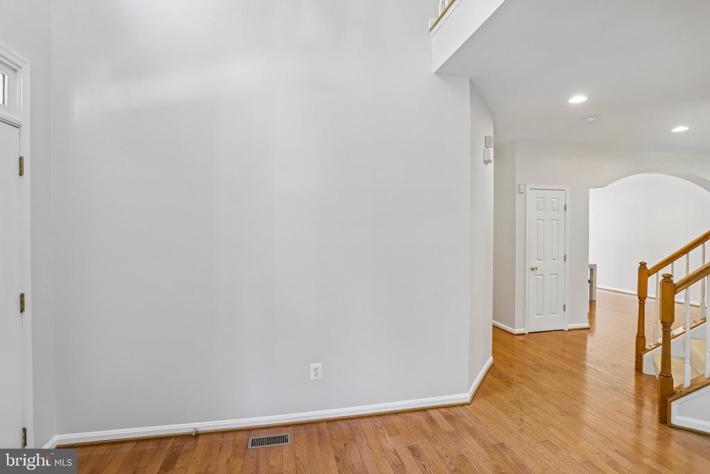 15230 LORD CULPEPER COURT