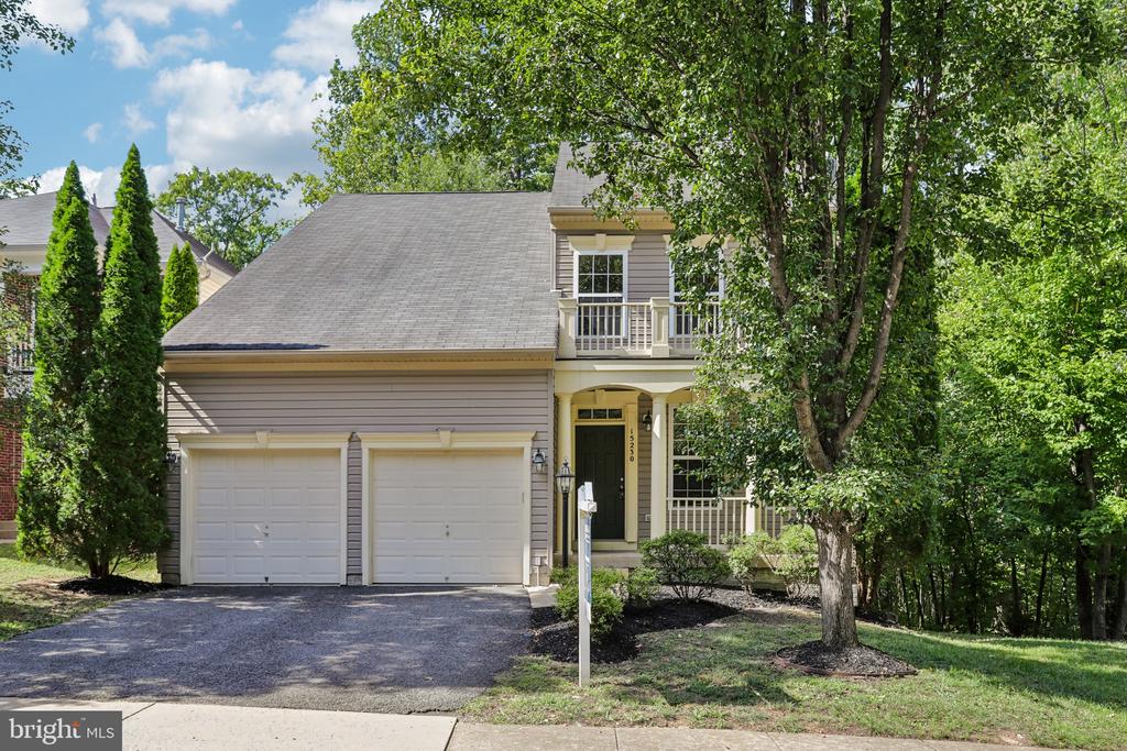 15230 LORD CULPEPER COURT