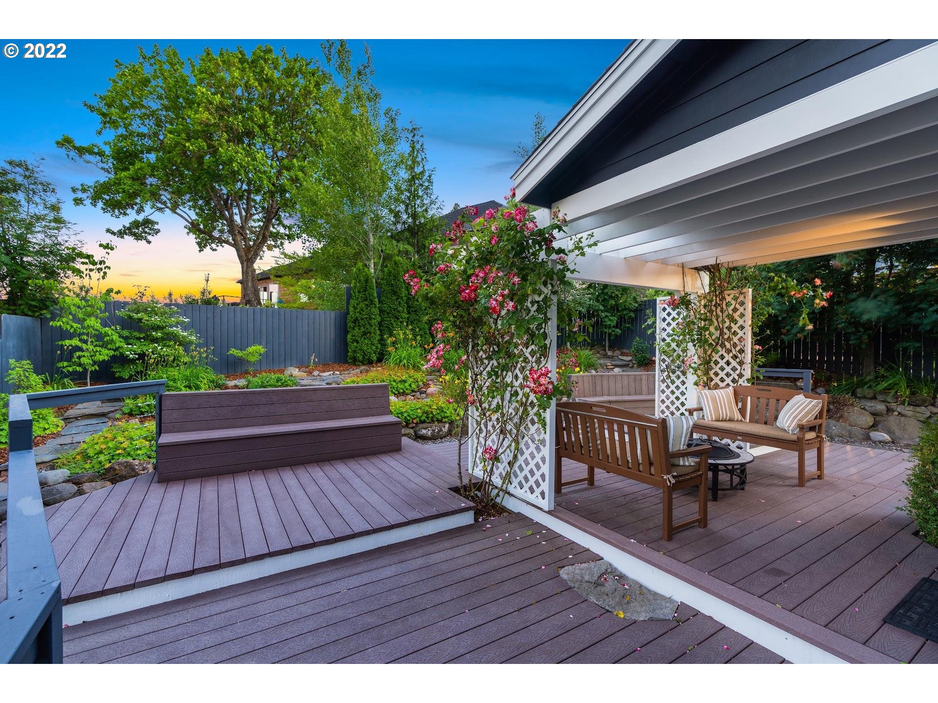 7 MONTELLO AVE
