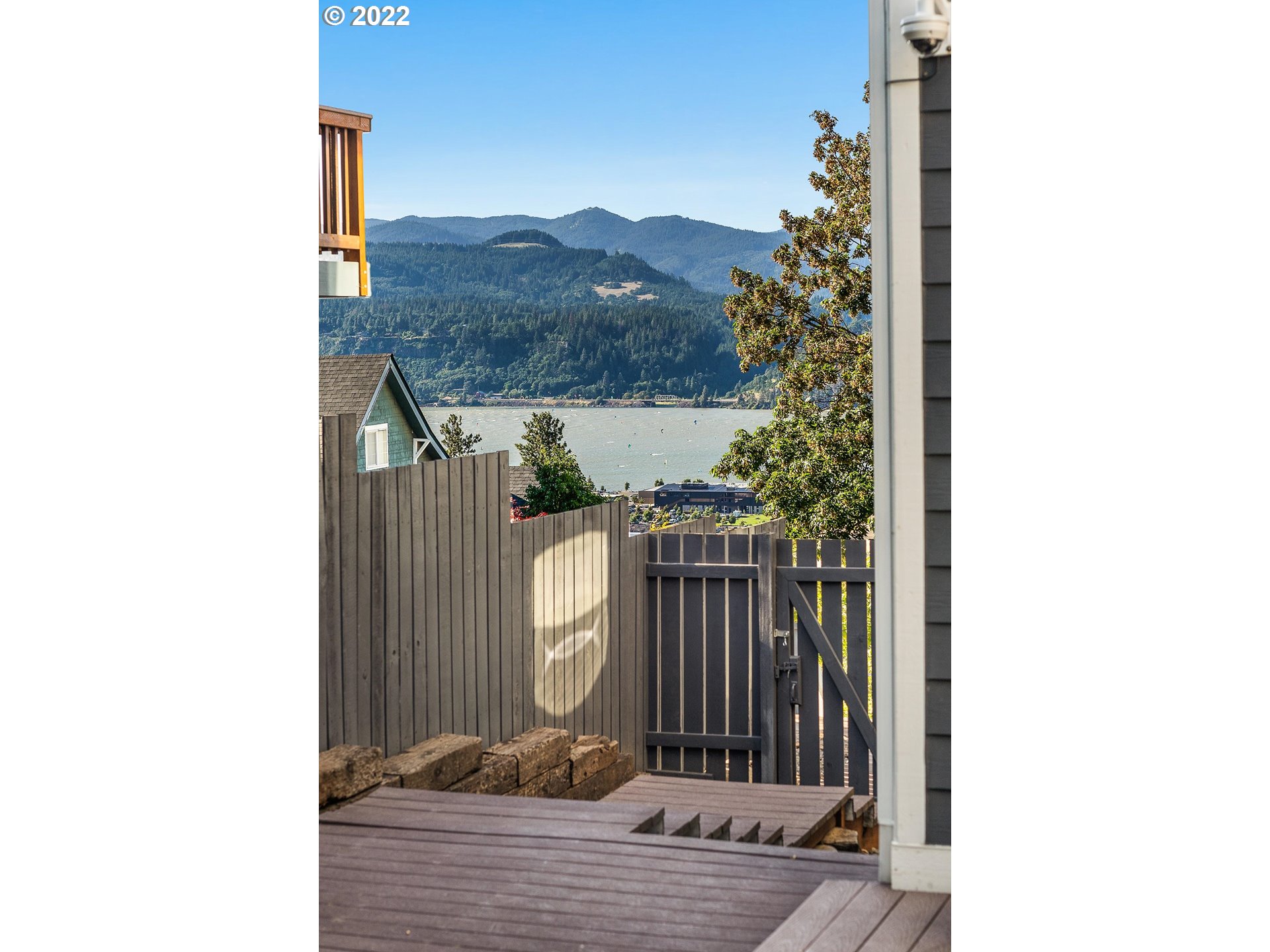 7 MONTELLO AVE