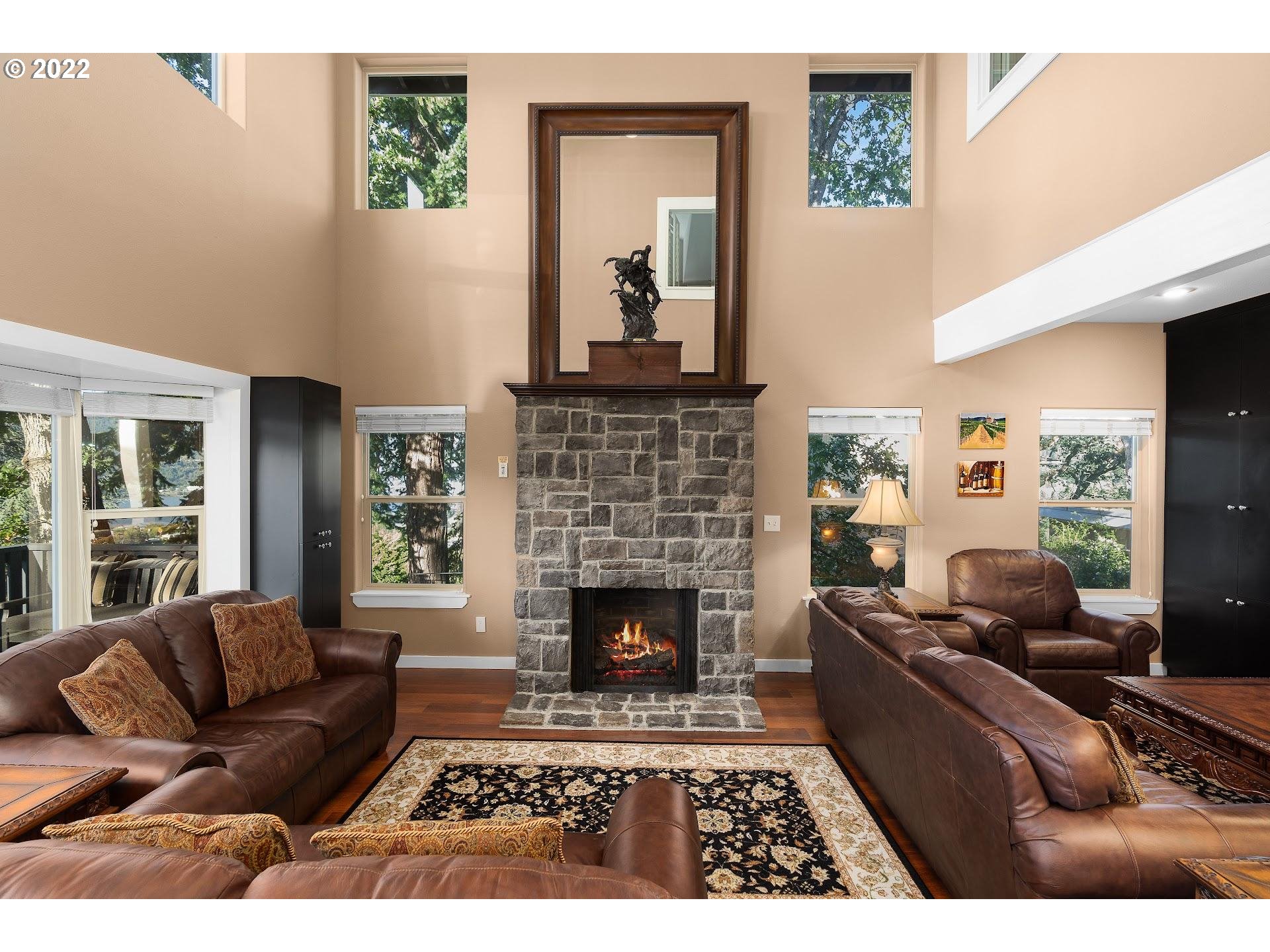 7 MONTELLO AVE