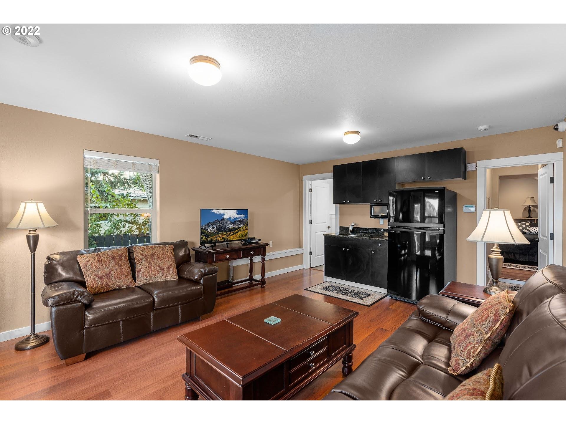 7 MONTELLO AVE