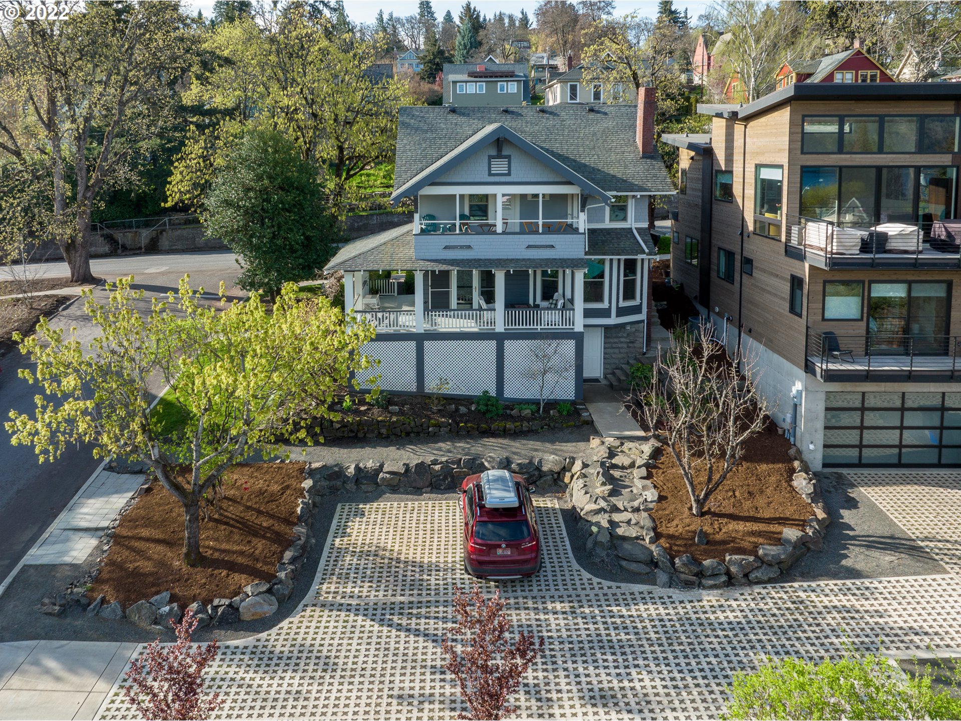 802 OAK