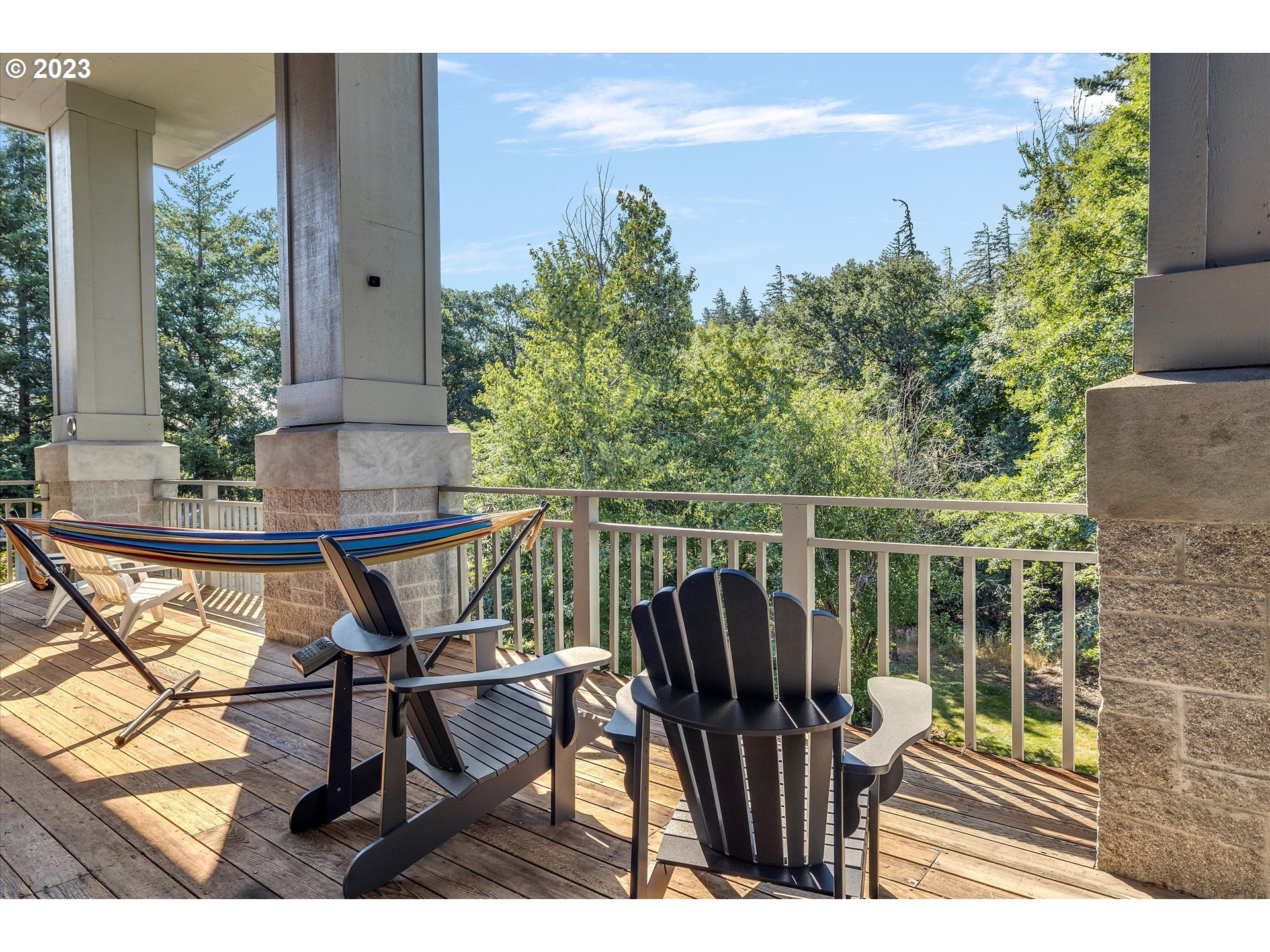 105 COUNTRY CLUB RD Unit: 12