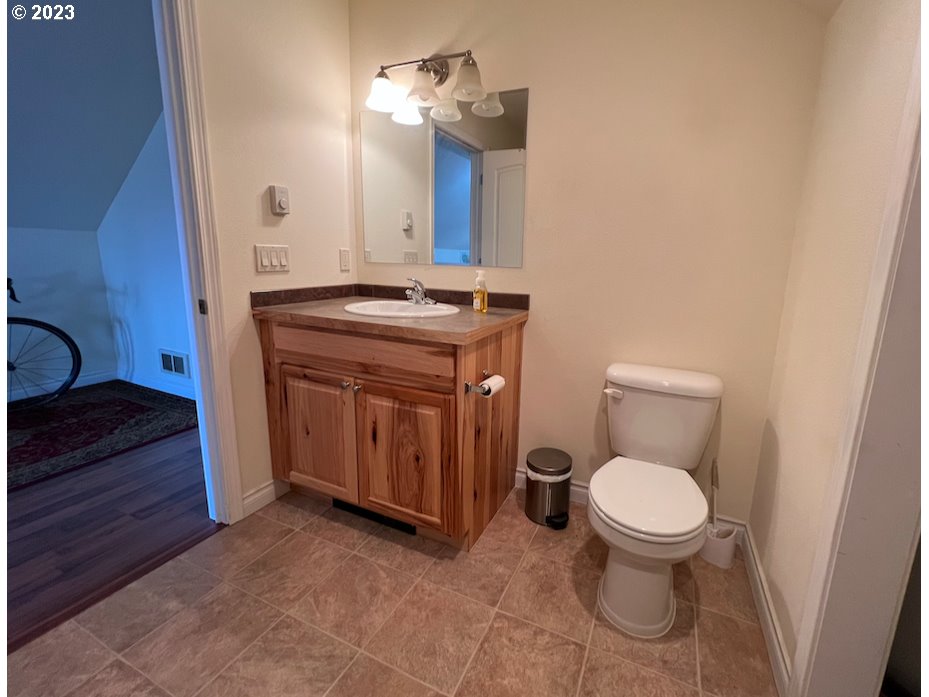 3908 HERON DR