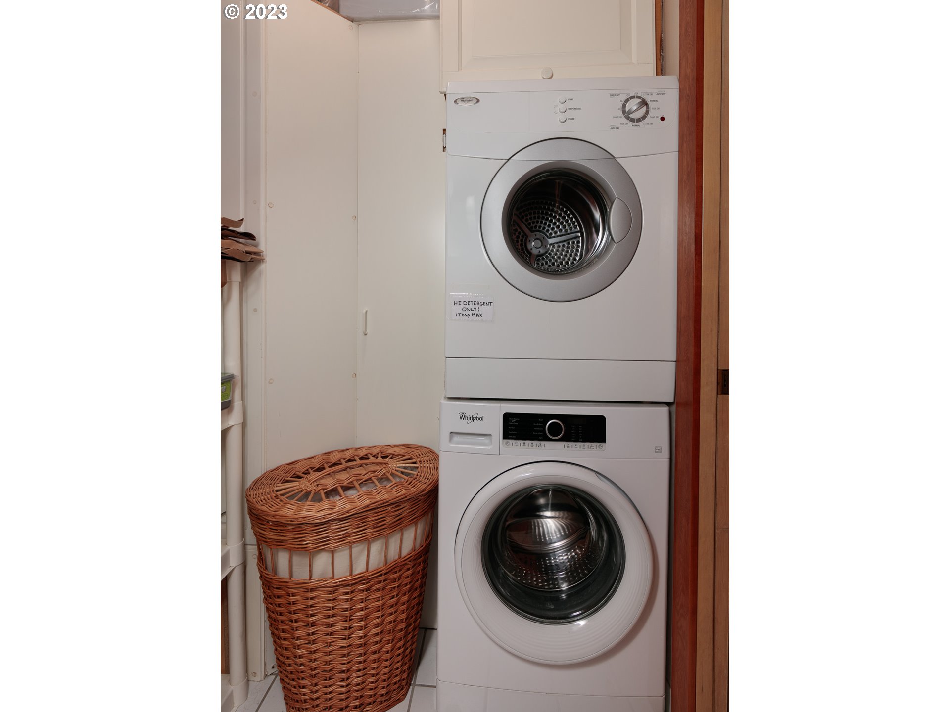 105 COUNTRY CLUB RD Unit: 16