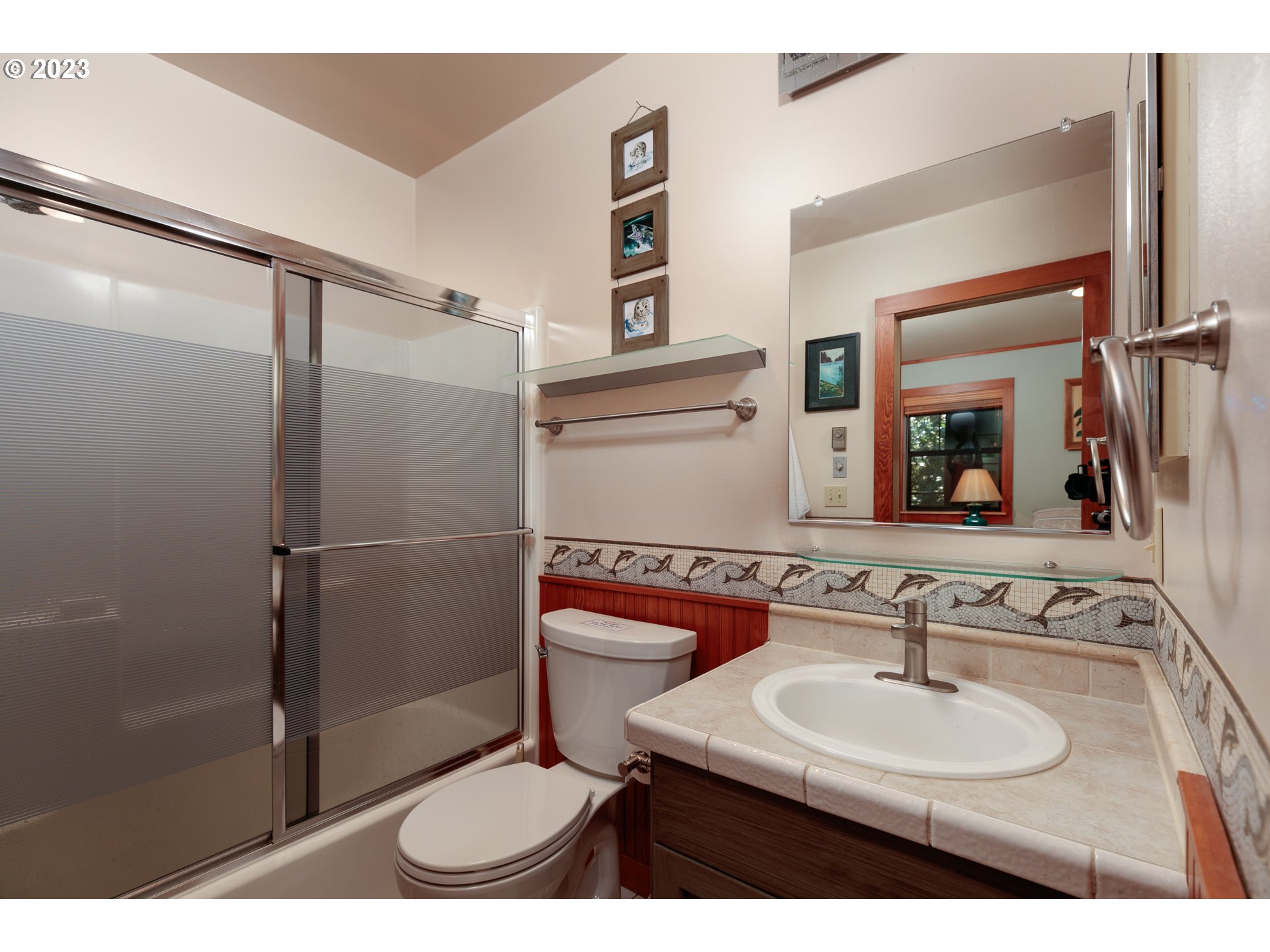 105 COUNTRY CLUB RD Unit: 16