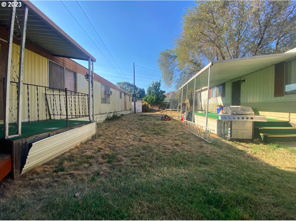 850 HOSTETLER WAY