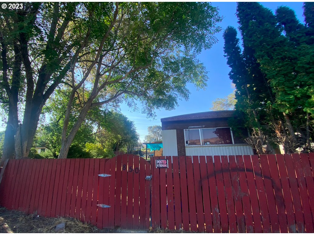 850 HOSTETLER WAY