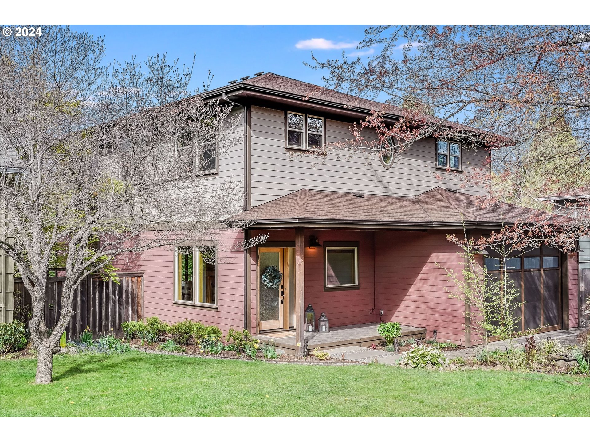 1822 MAY ST