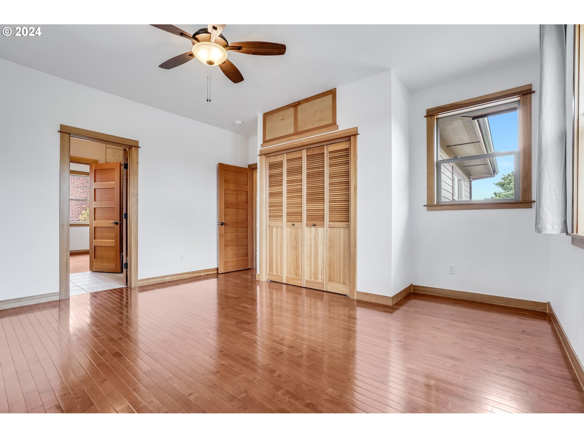 1822 MAY ST