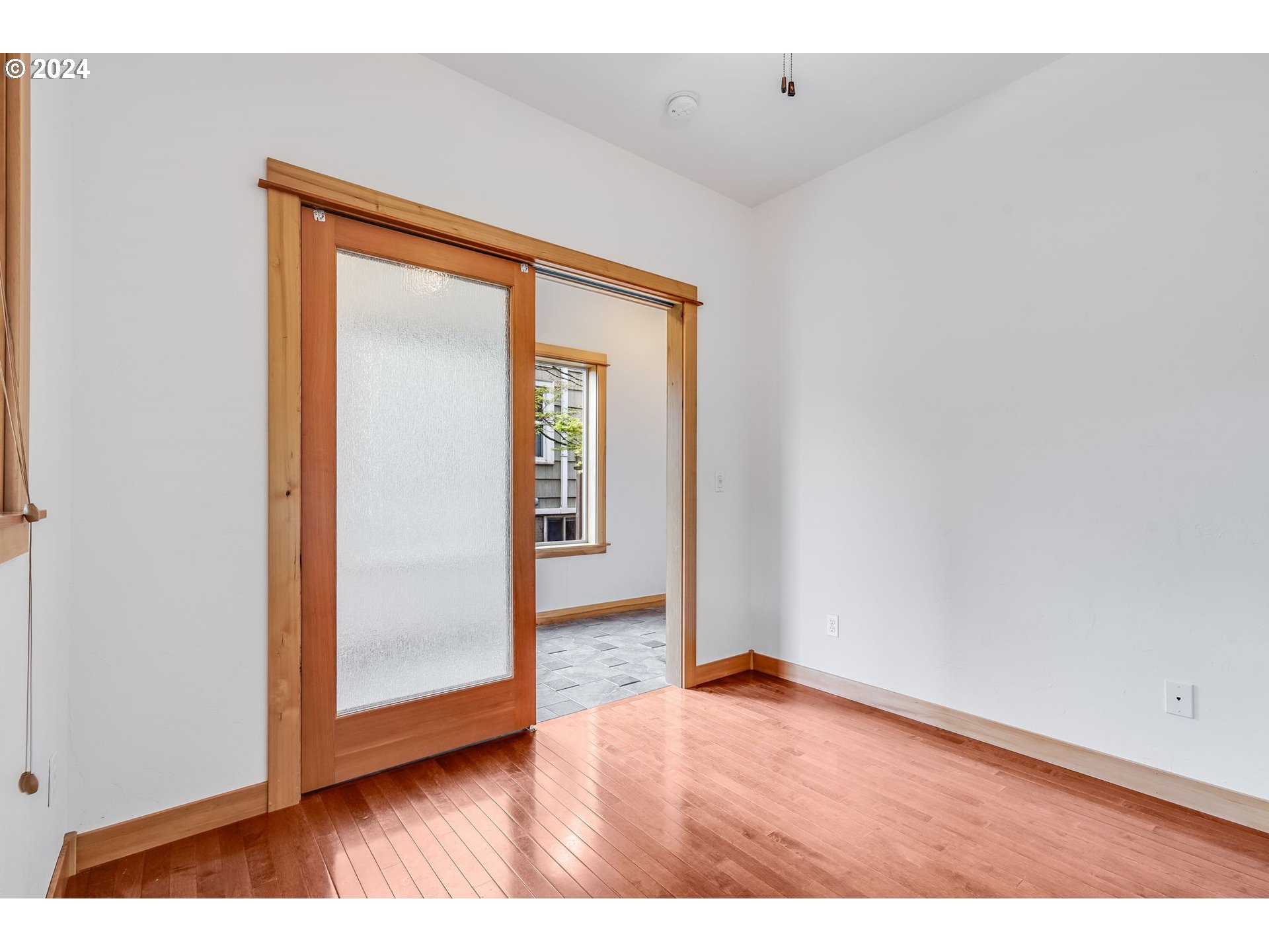 1822 MAY ST
