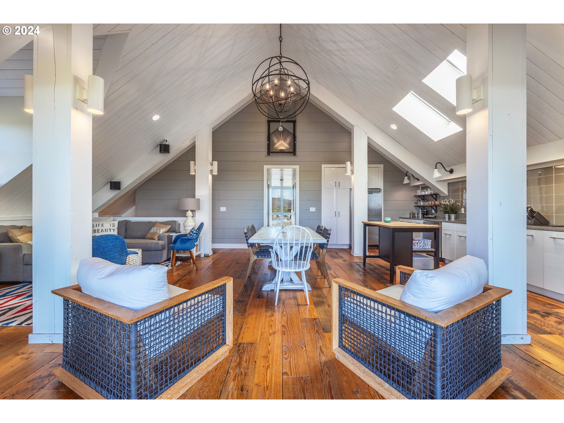 81582 WAMIC MARKET RD