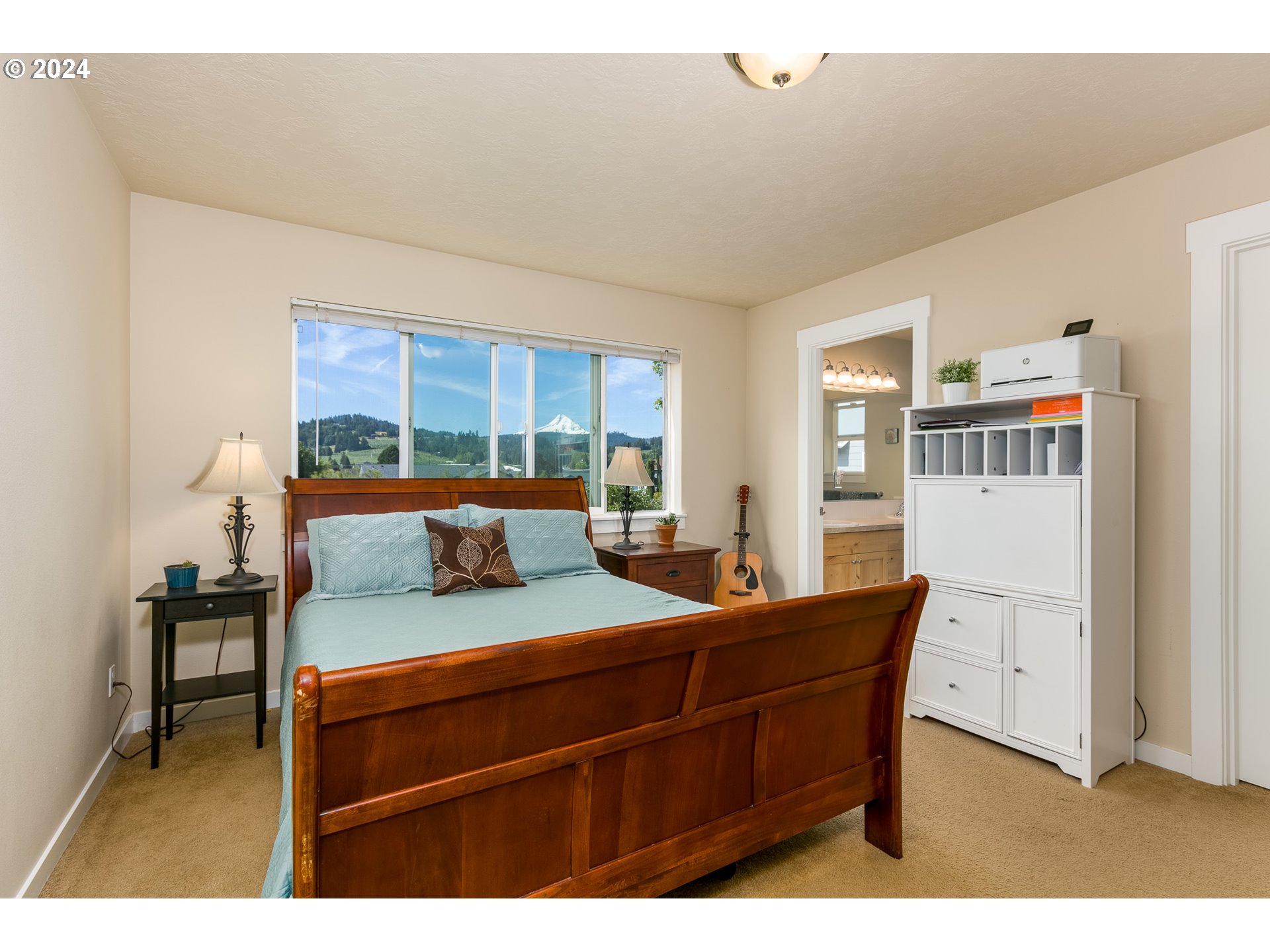 3514 JONES LOOP