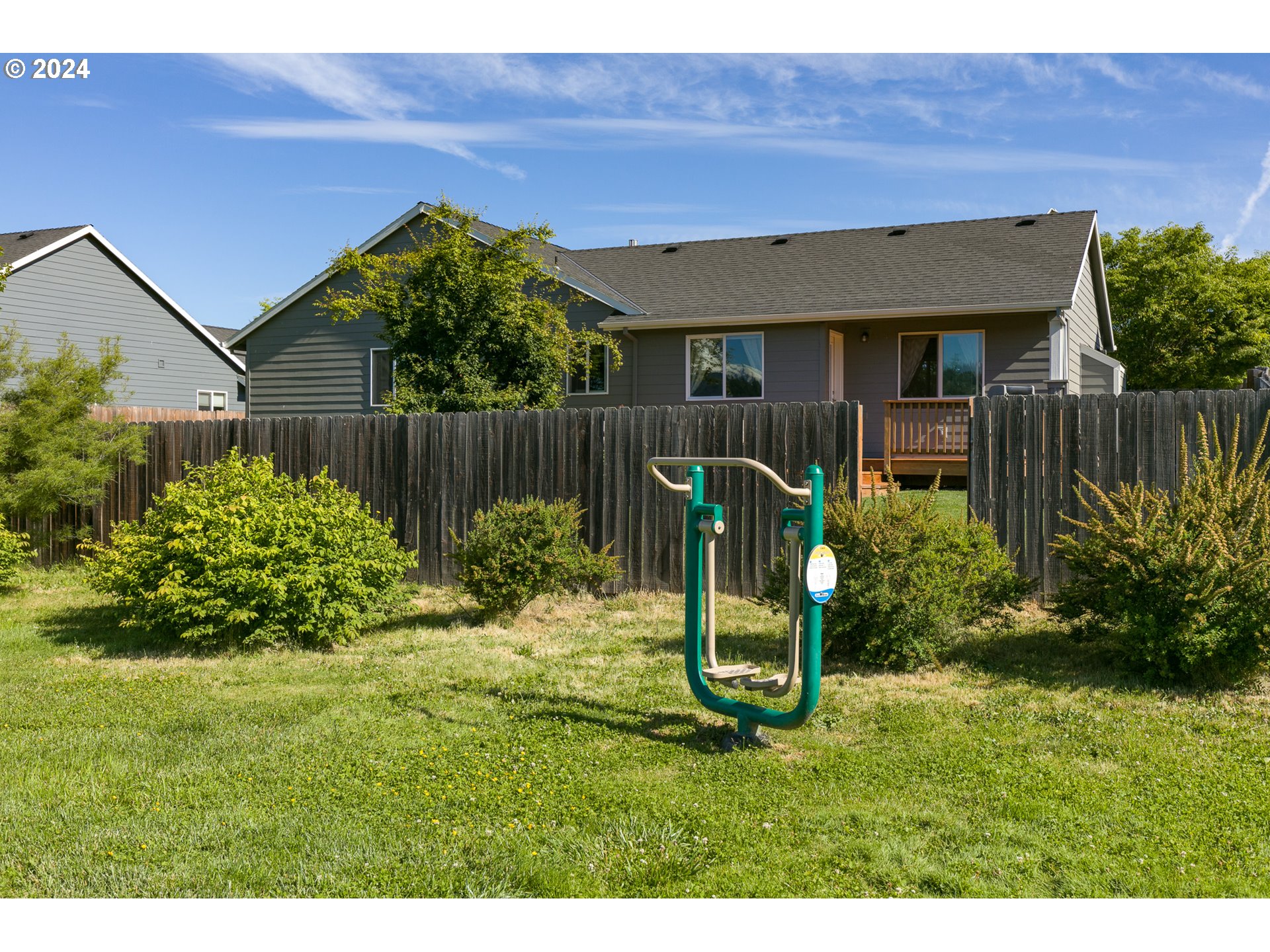 3514 JONES LOOP