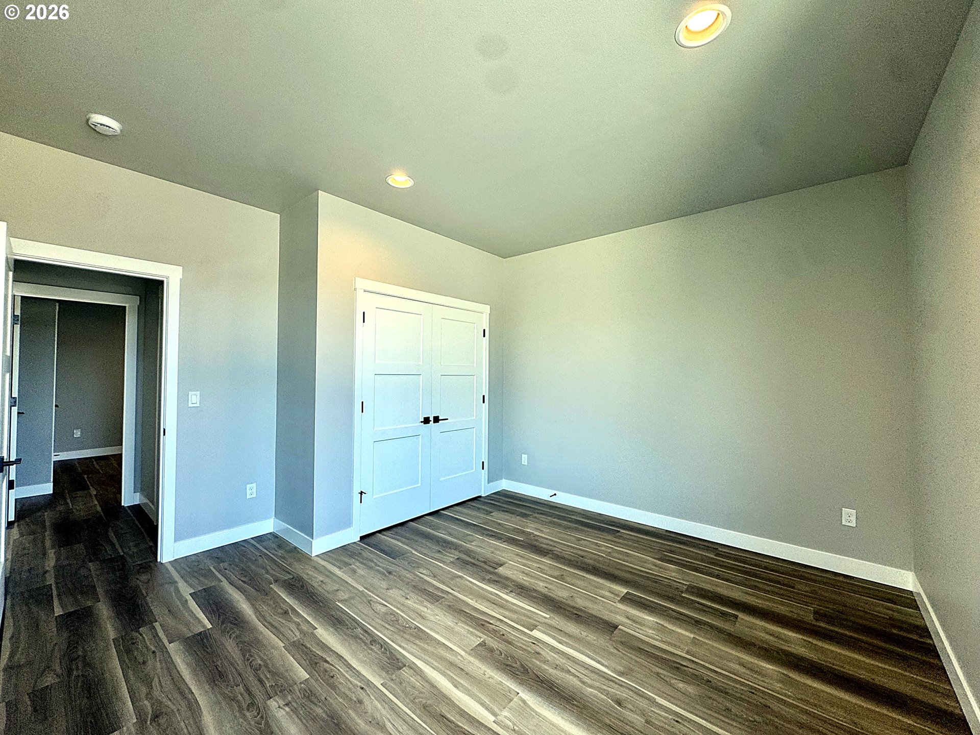 155 SOUTHSHORE AVE