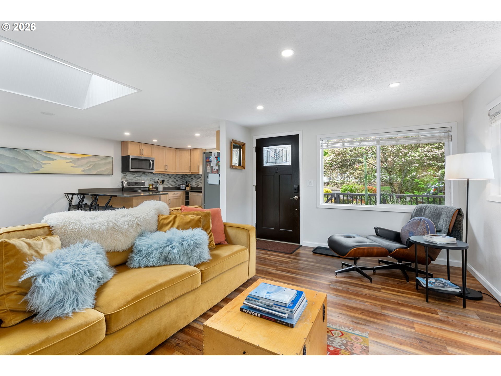 714 PROSPECT AVE
