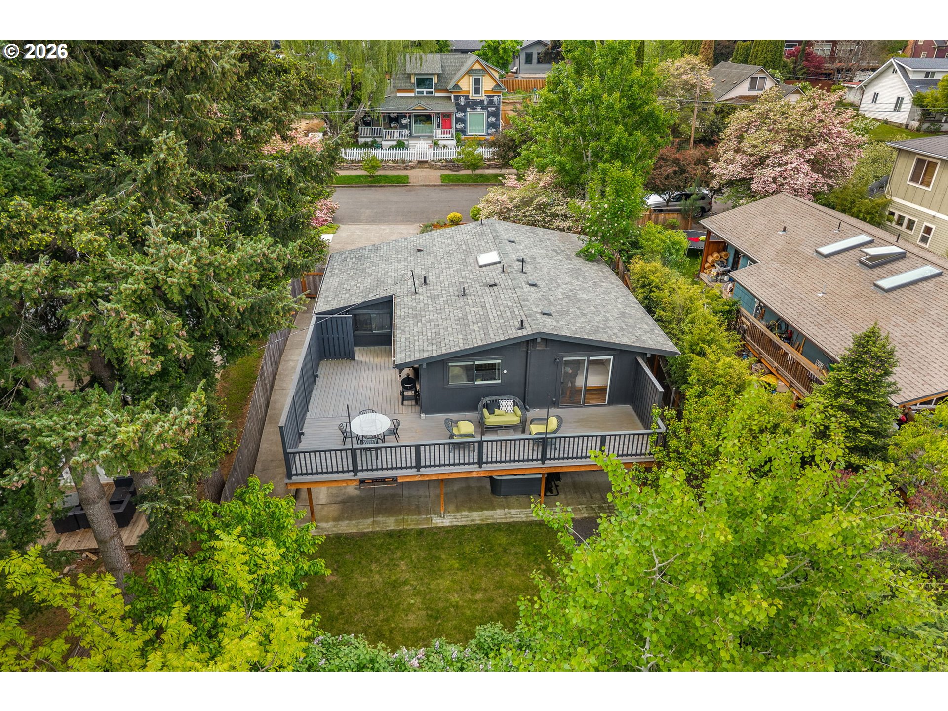 714 PROSPECT AVE