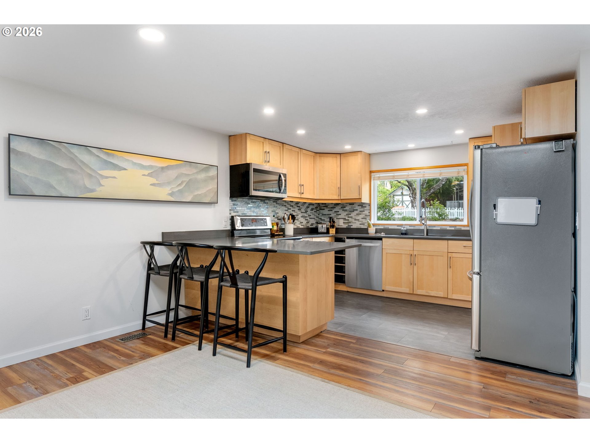 714 PROSPECT AVE