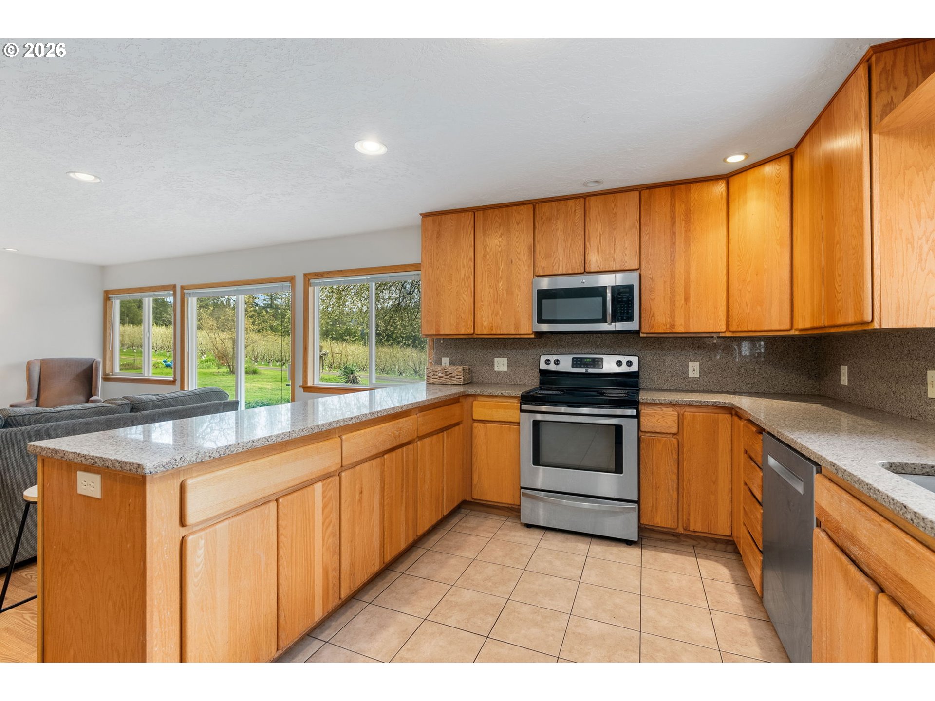 934 HIGHWAY 141