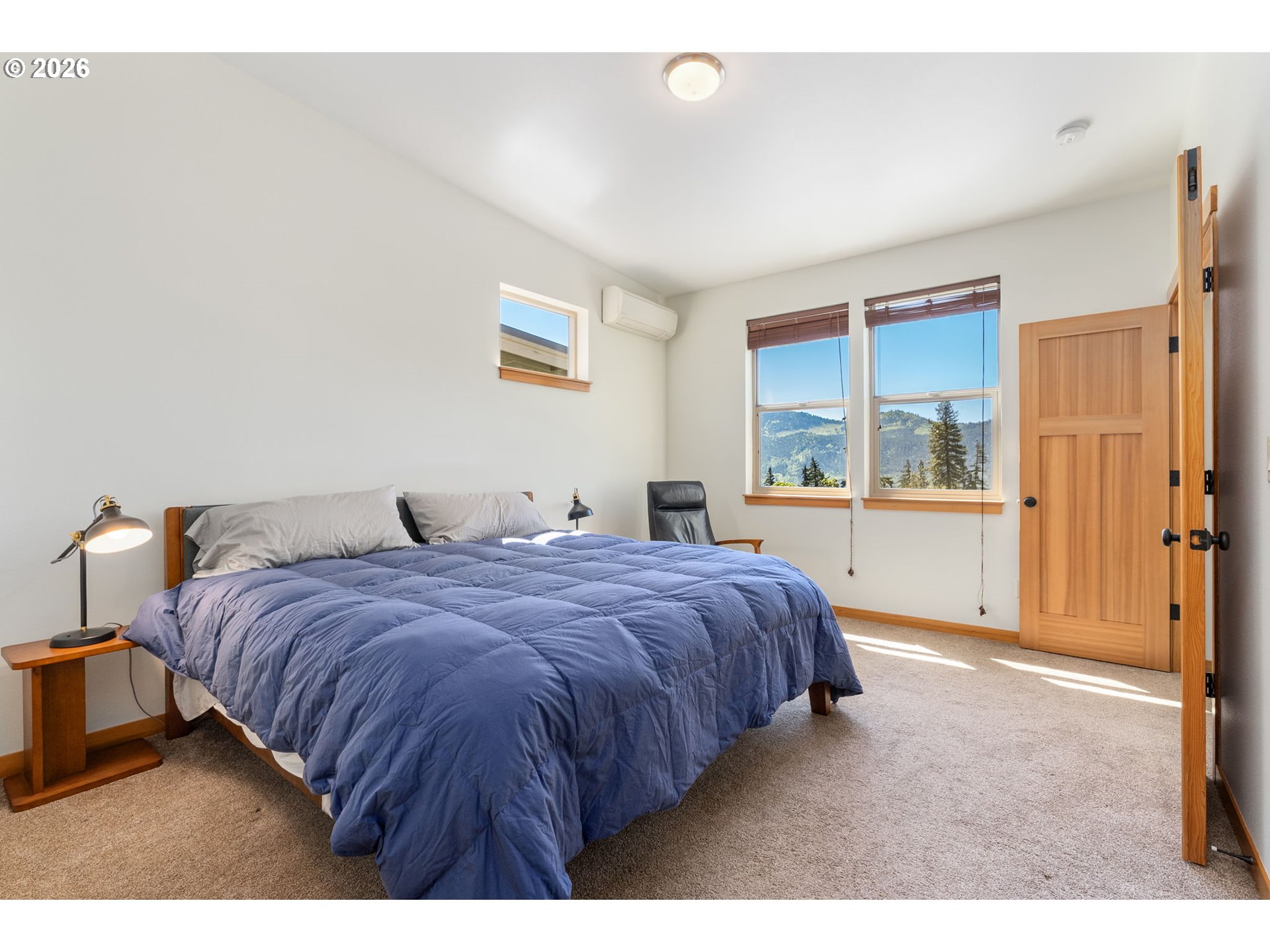 511 SE UPPER WYERS