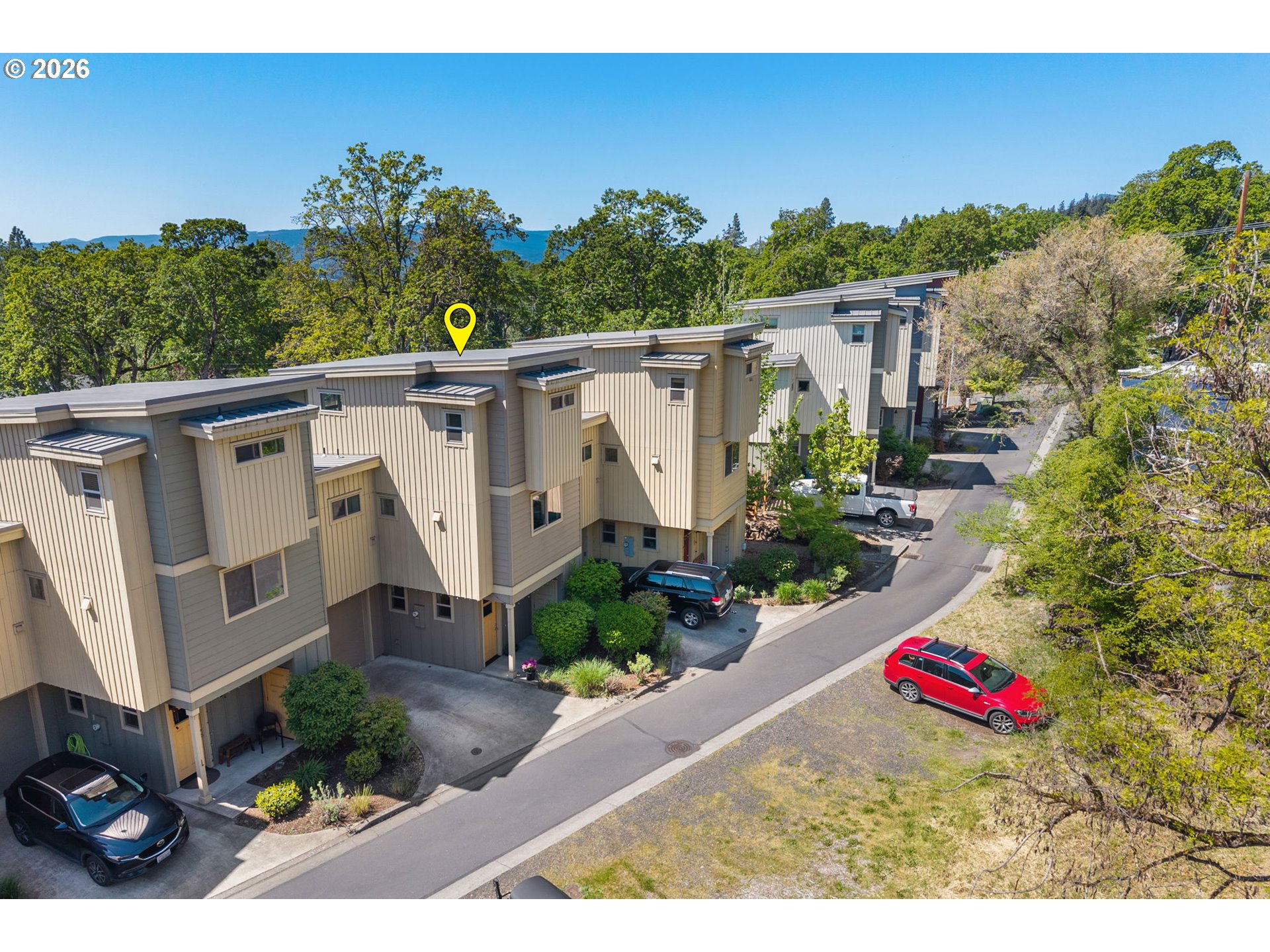 511 SE UPPER WYERS