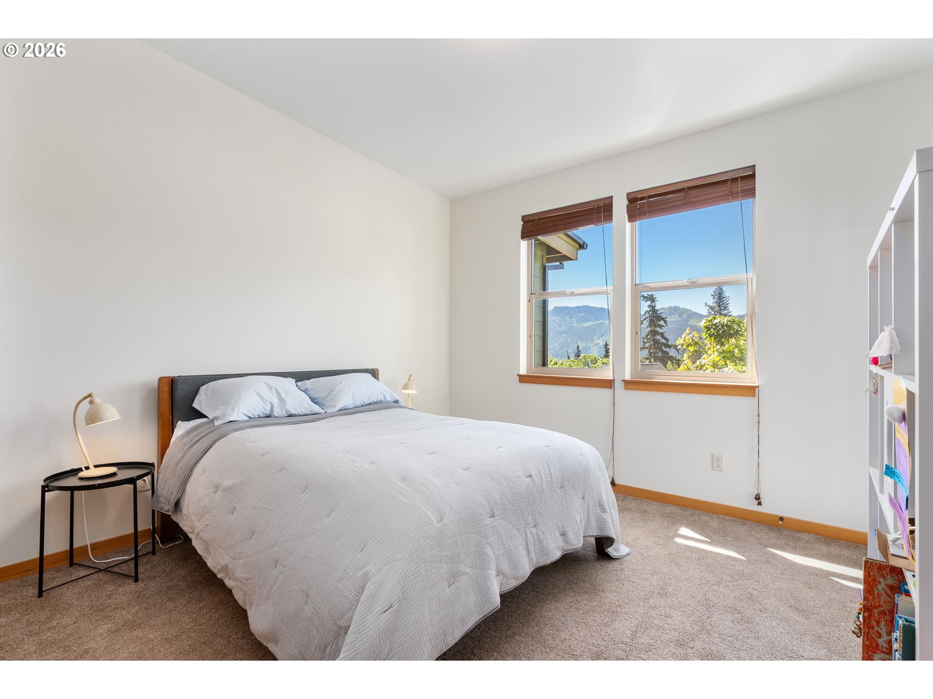 511 SE UPPER WYERS