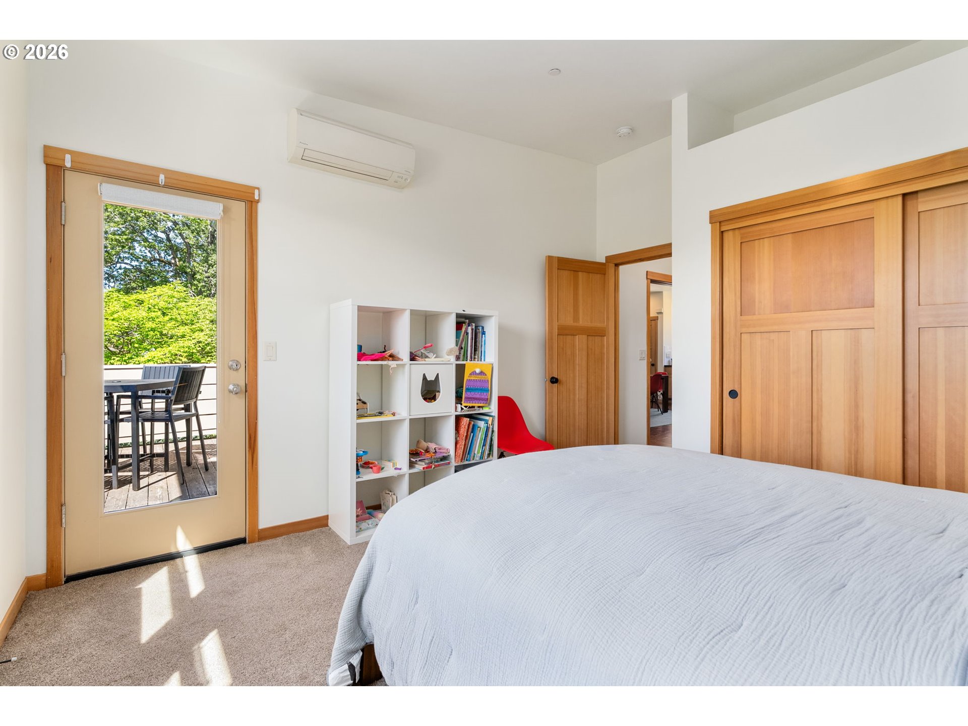 511 SE UPPER WYERS