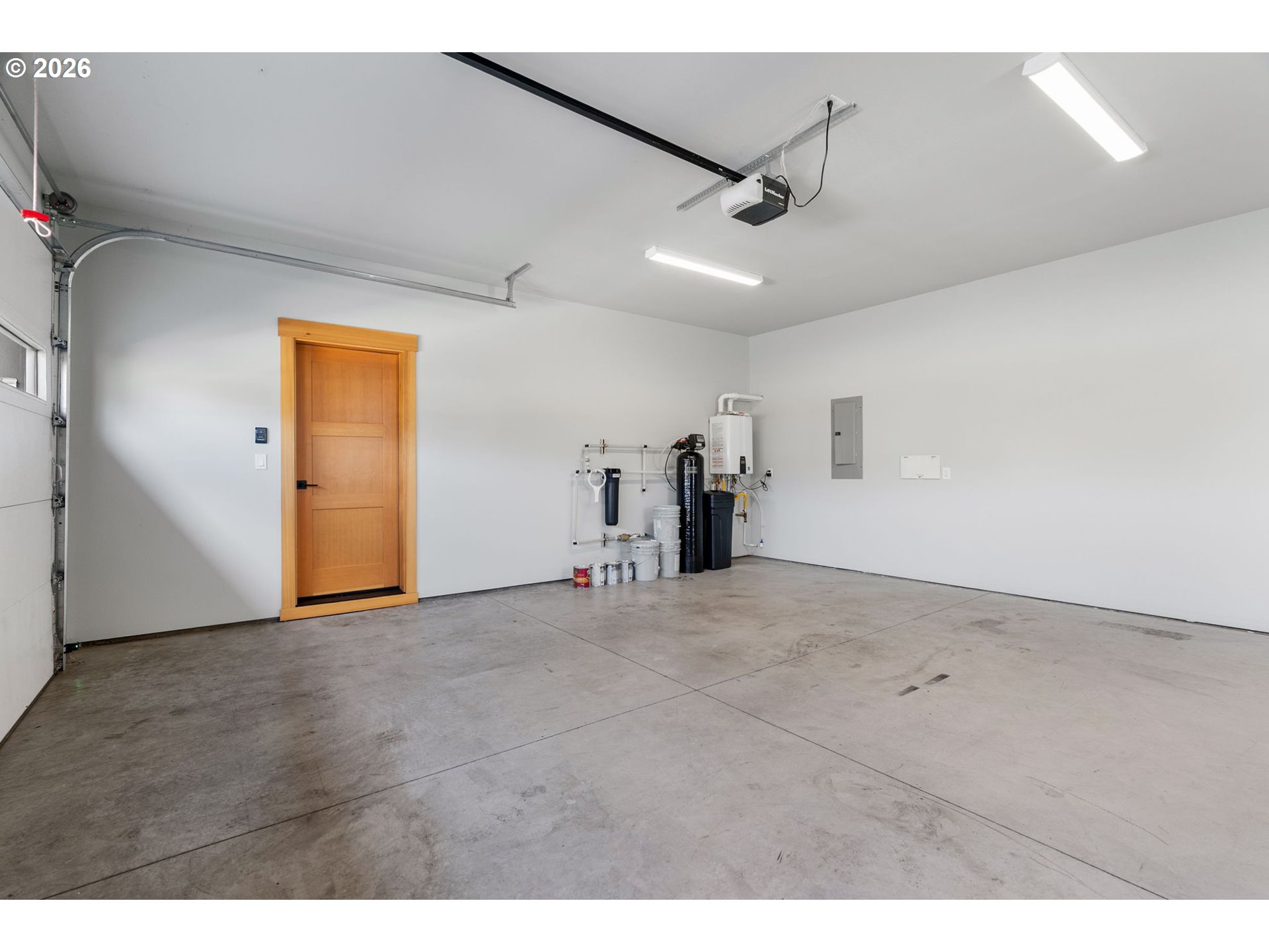 100 SOUTHSHORE AVE