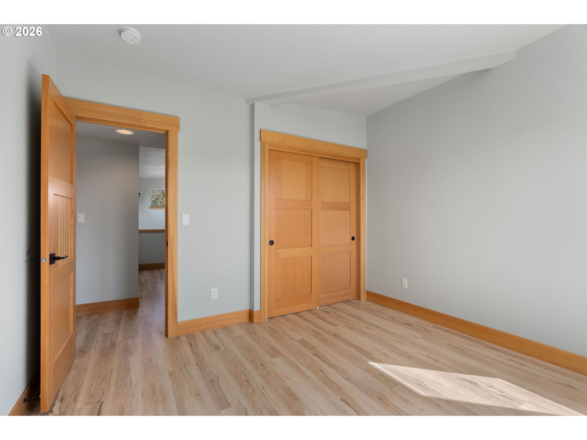 100 SOUTHSHORE AVE