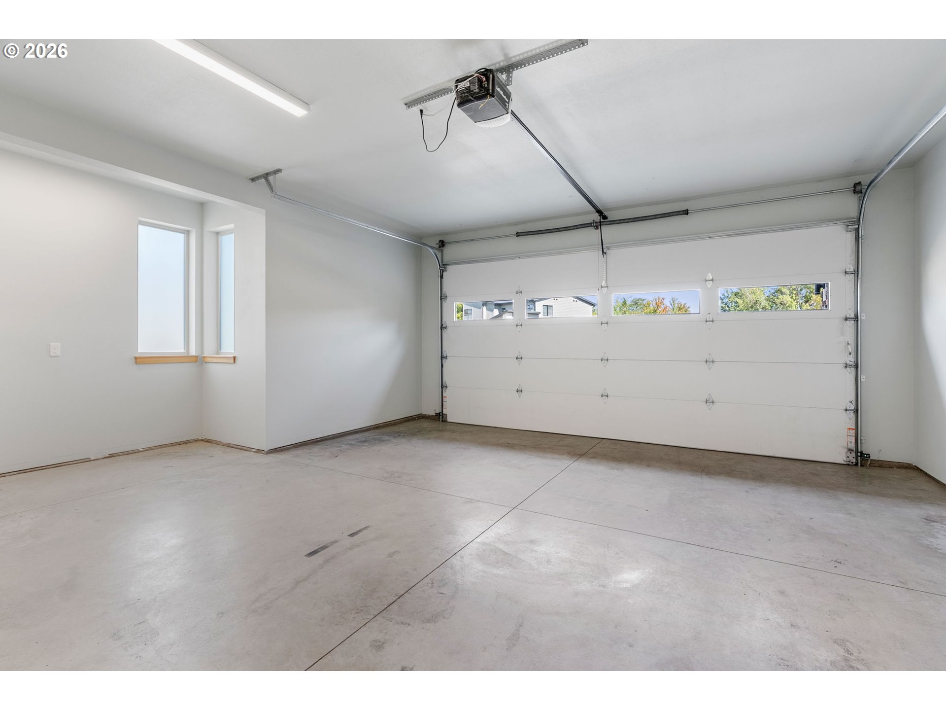 100 SOUTHSHORE AVE