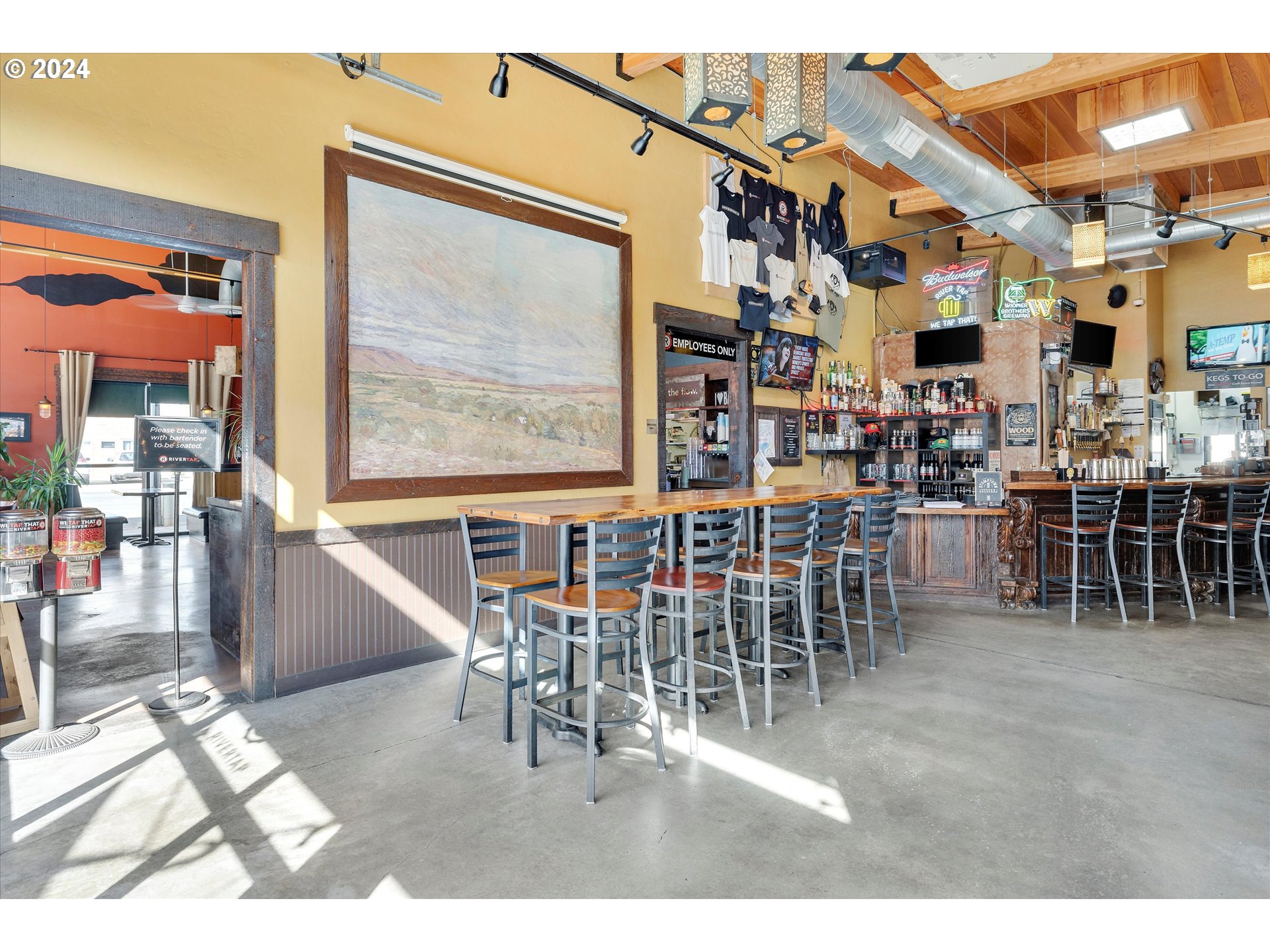 701 E 2nd, The Dalles