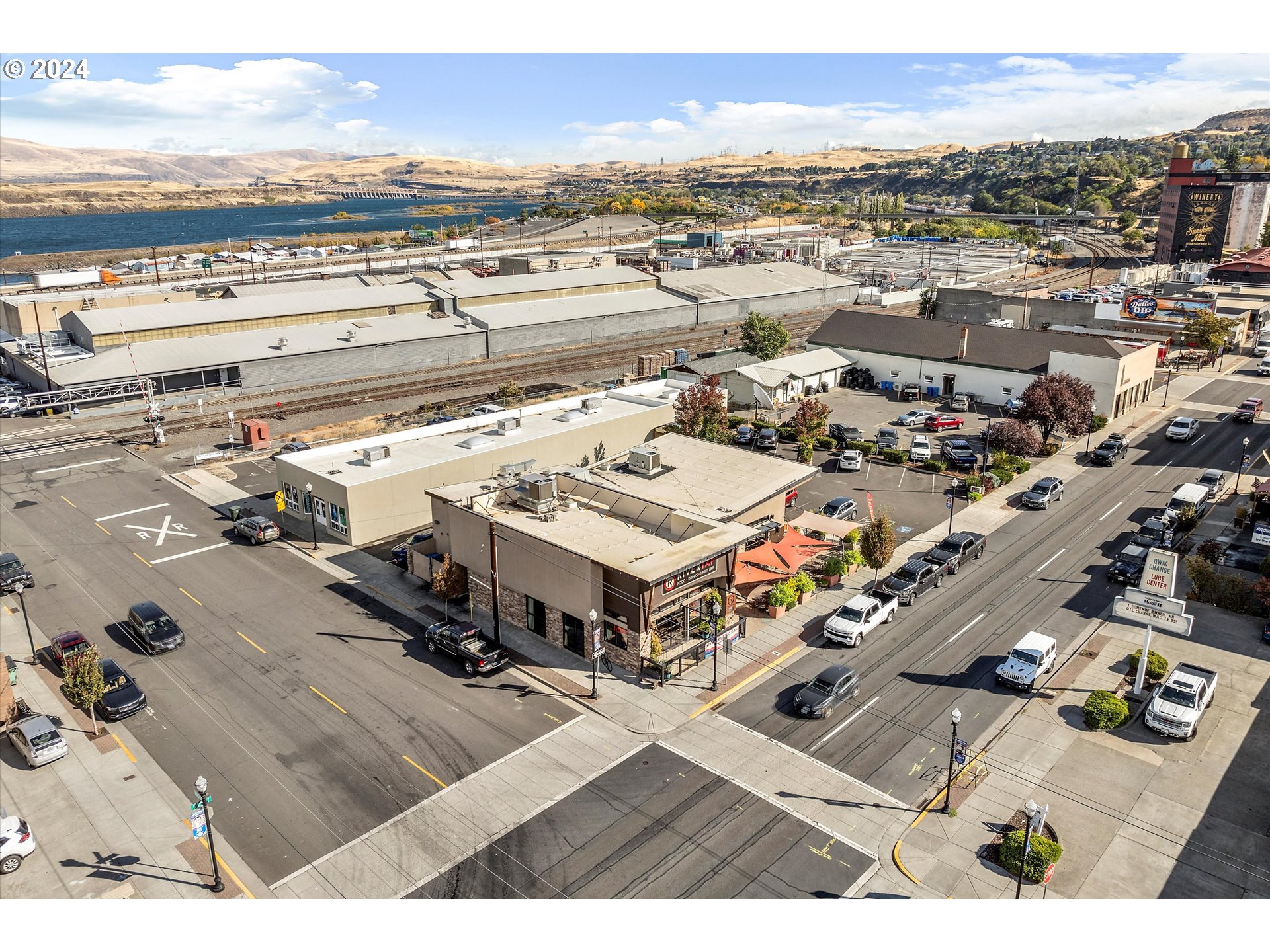 701 E 2nd, The Dalles