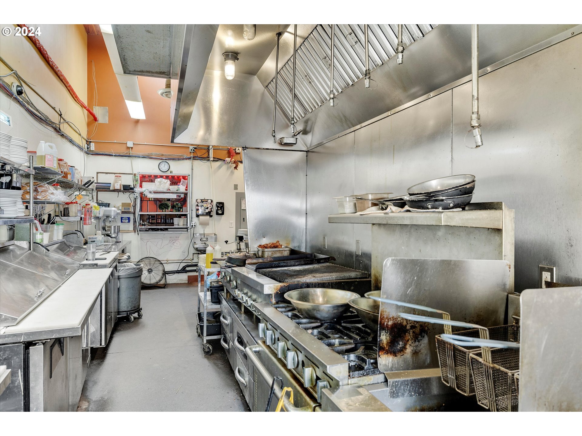 701 E 2nd, The Dalles