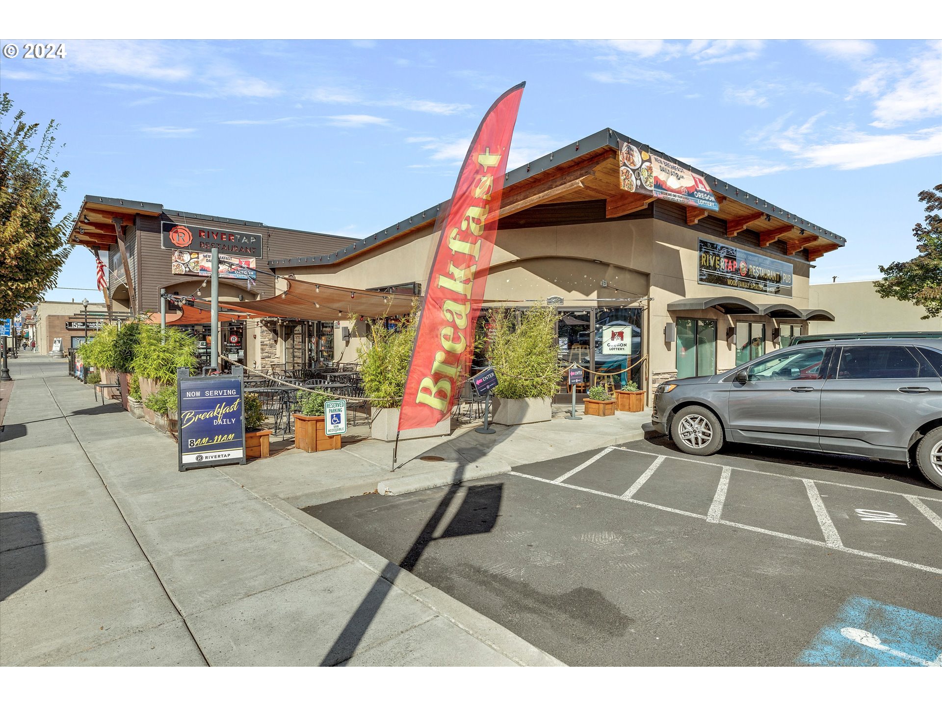 701 E 2nd, The Dalles