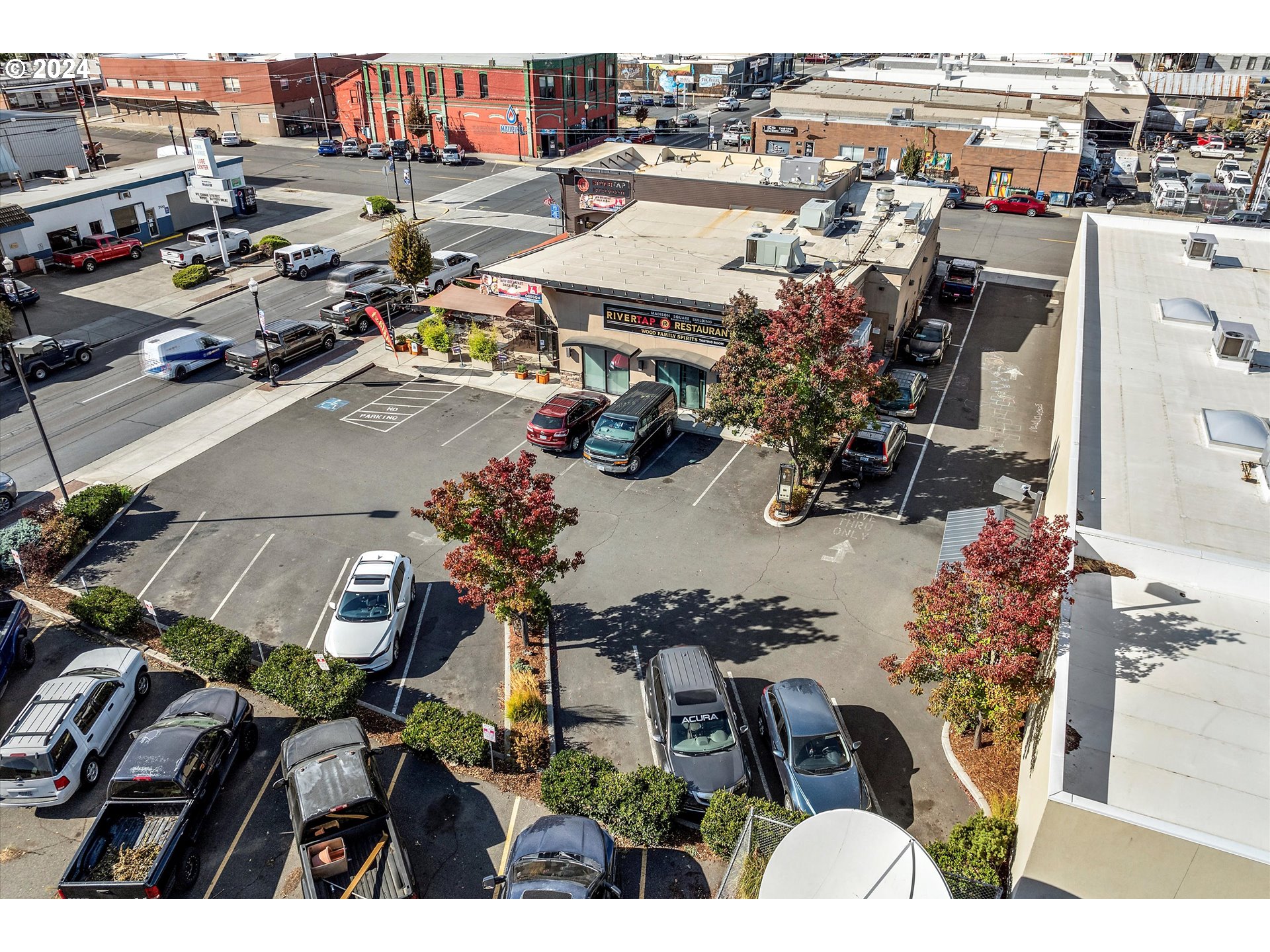 701 E 2nd, The Dalles