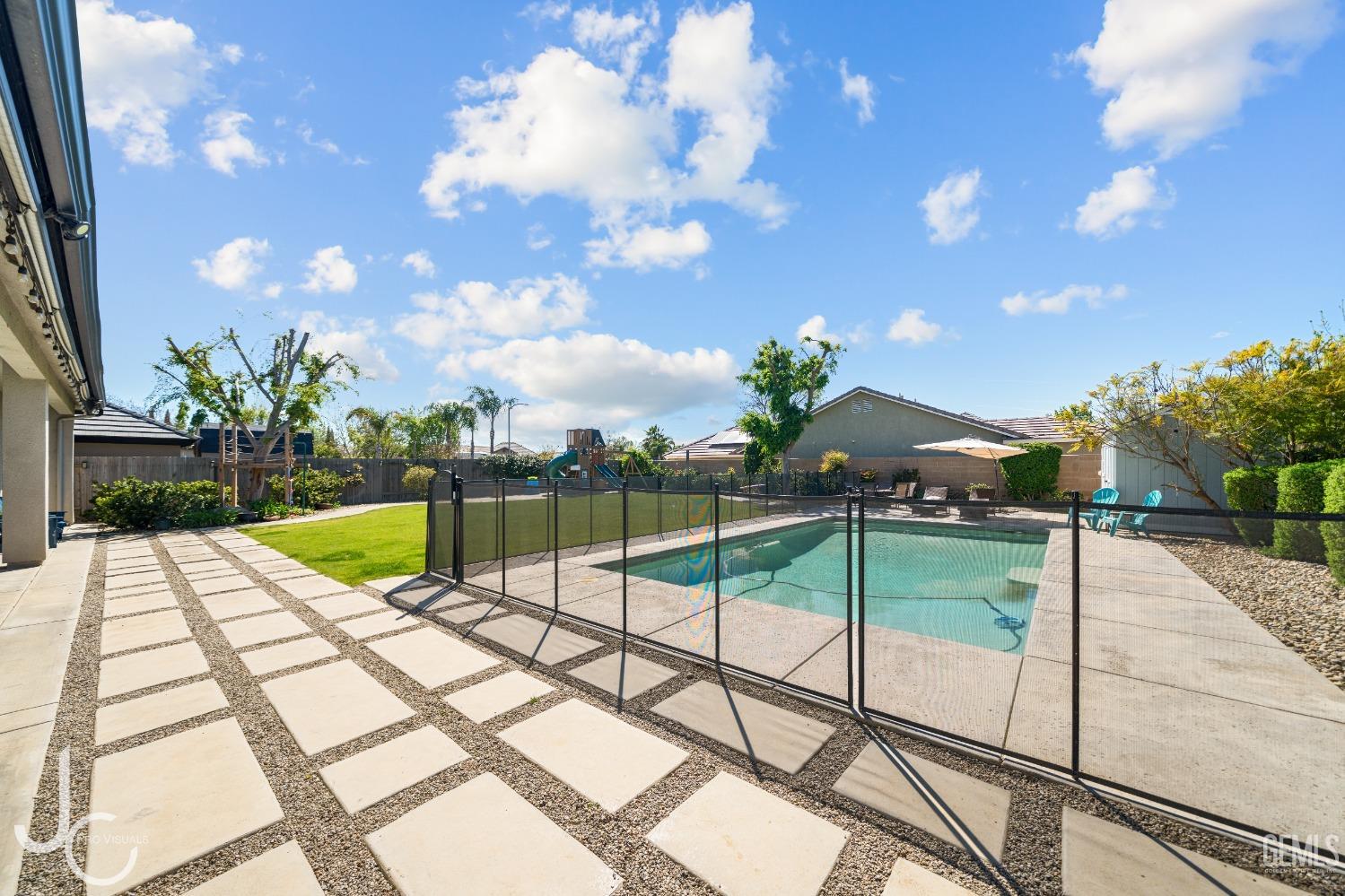 6111 Ozark Mountain Drive